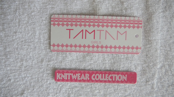 Paper hangtag with matt finish