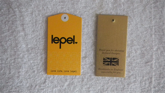 Paper hangtag with matt finish