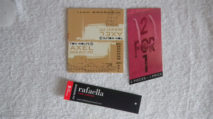 Paper hangtag with matt finish