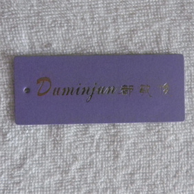 Paper hangtag with foiling