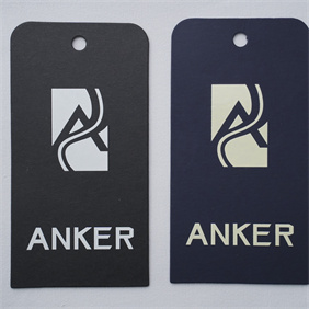 Paper hangtag with matt finish