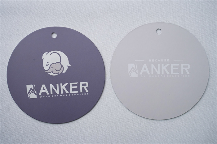 Paper hangtag with matt finish