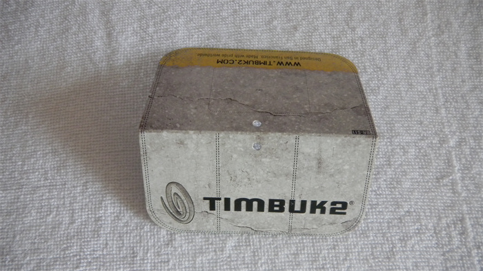 Paper hangtag with matt finish