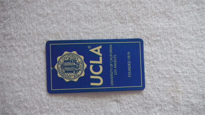 Paper hangtag with matt finish