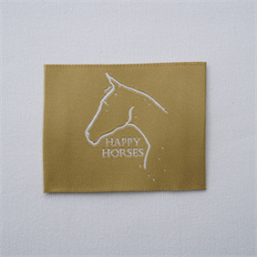 Woven Label with straight cut