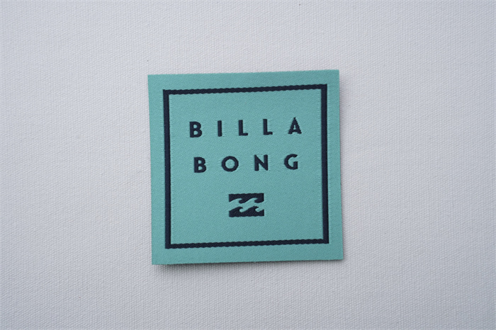 Woven Label with straight cut