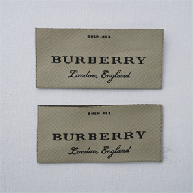 Woven Label with straight cut