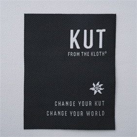Woven Label with straight cut