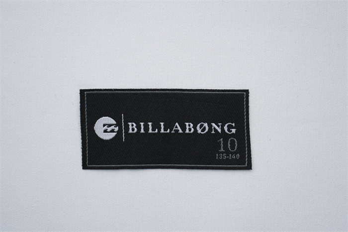 Woven Label with straight cut