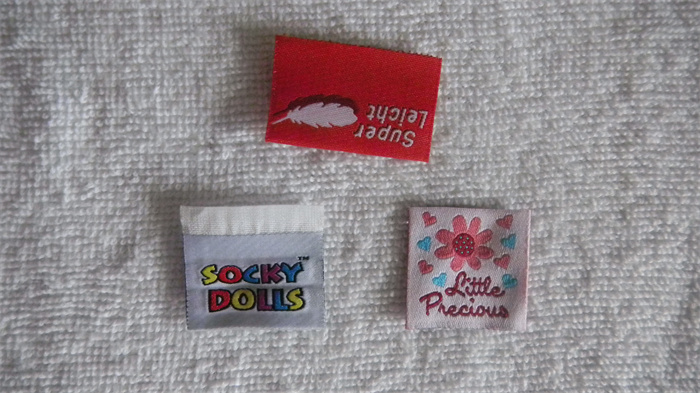 Woven Label with loop fold